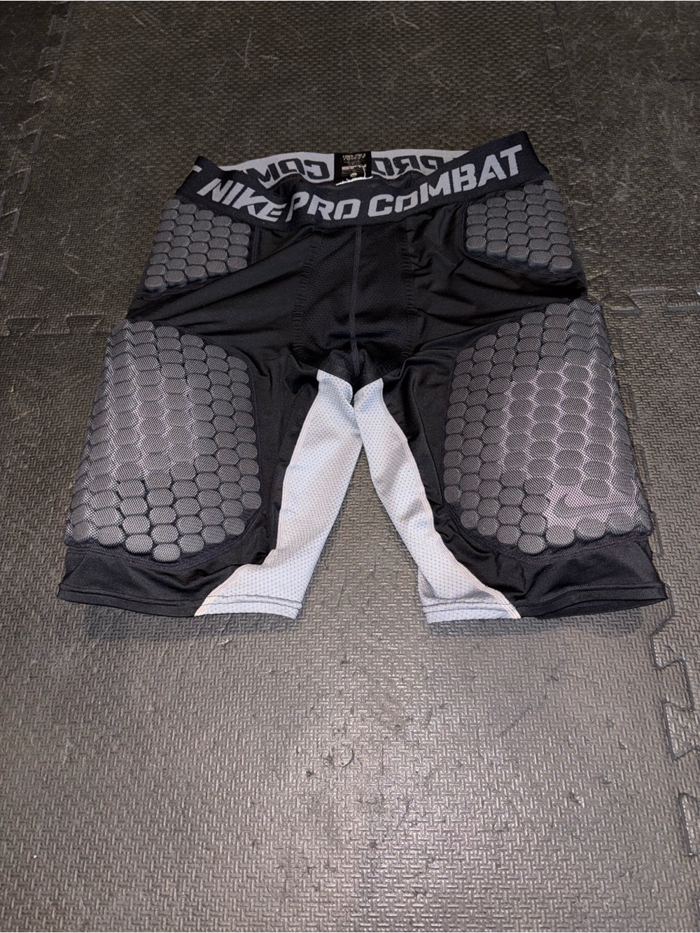 Nike Pro Combat Hyperstrong Padded Compression Shorts Football Girdle Black XL